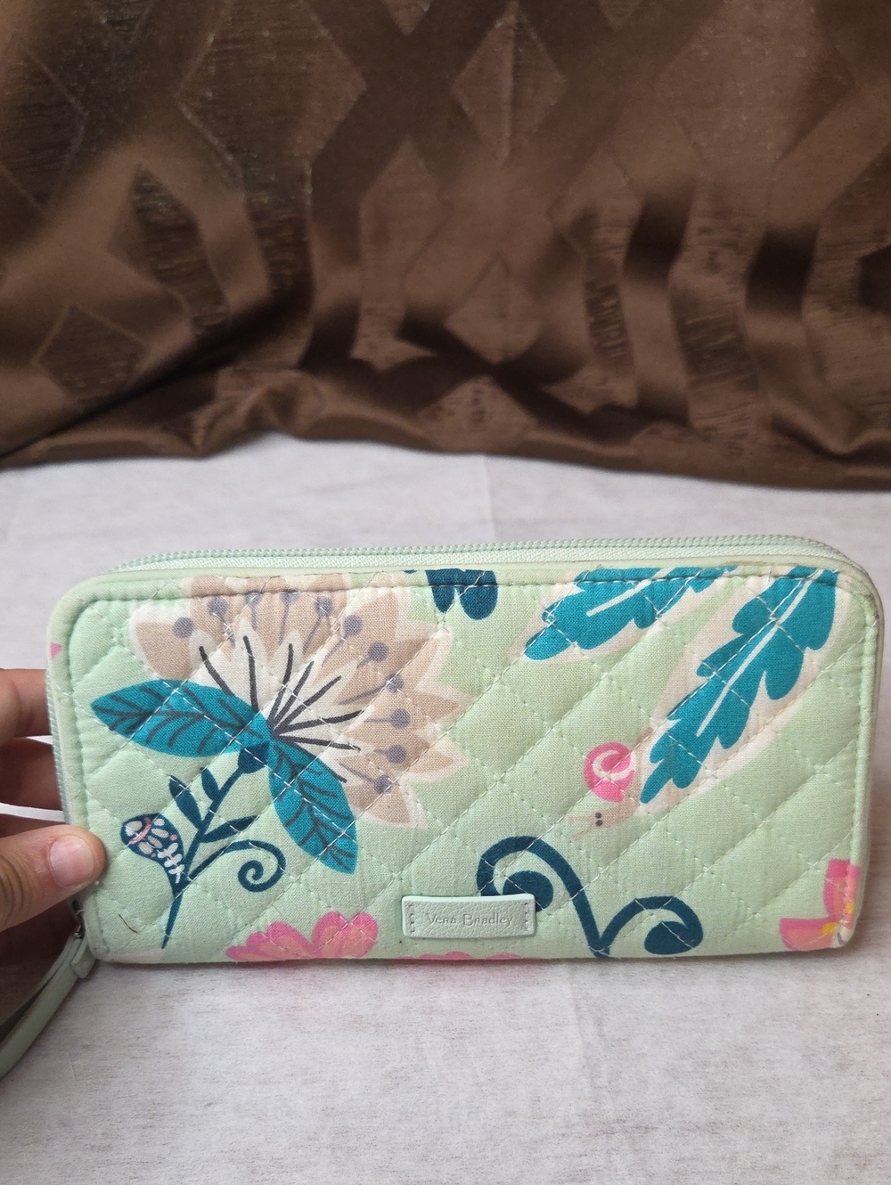 Vera Bradley Mint Quilted Floral Zip-Around Wallet Snail Flowers Teal
